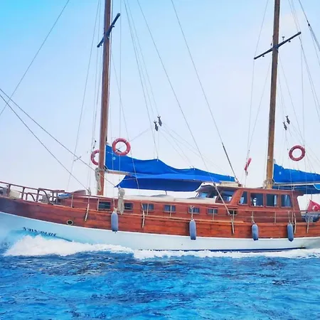Ide Yacht Blue Voyage
